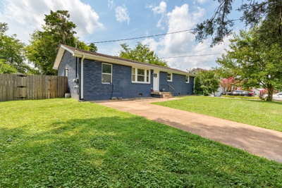 3309 Moorewood Dr