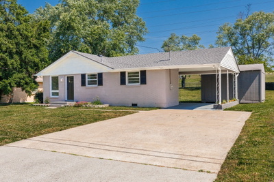 3228 Cloverwood Dr