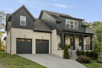 Exterior view of 3013 Sandstone Way in Hendersonville, TN