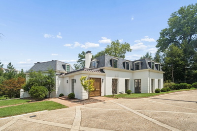 110 Lynnwood Blvd