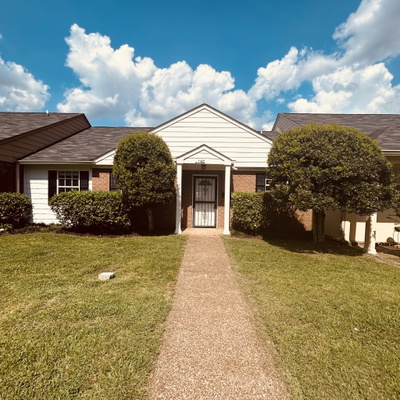 5600 Country Dr