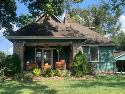 733 Benton Ave