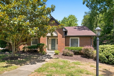 224 Highland Villa Cir
