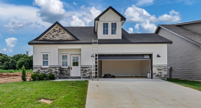 2737 Brewster Dr