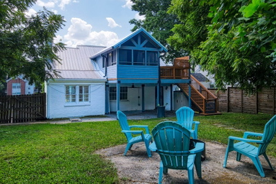 1035 Seymour Ave