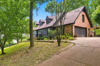 5117 Dorchester Cir