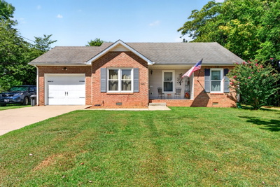 1036 Angela Dr