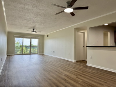 200 Sanders Ferry Rd