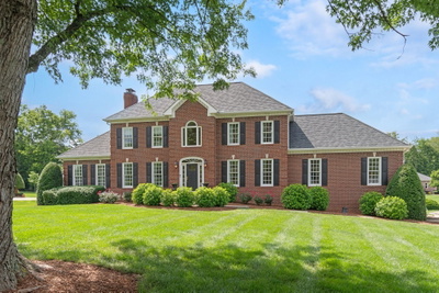 1012 Saint Georges Way