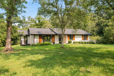 2498 Center Point Rd