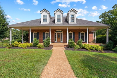 1227 Mount Vernon Ln