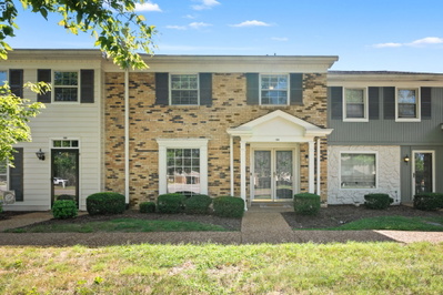 1002 E Northfield Blvd