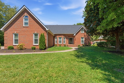 1622 Buckingham Dr