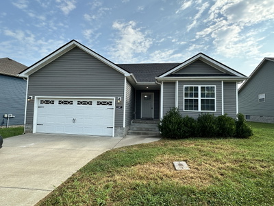 207 Geneva Ln