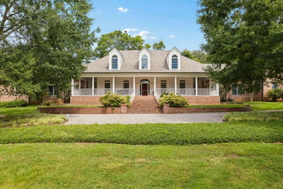 1228 Mary Helen Dr