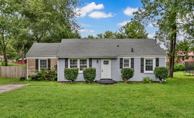 135 N Meadow Dr
