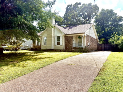 3605 Arcadia Cir