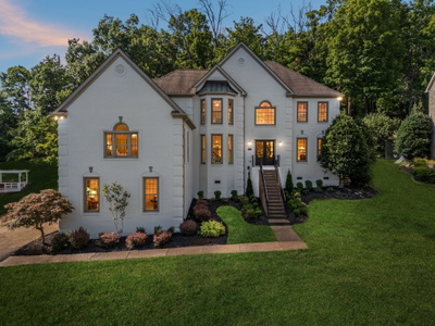 9442 Foothills Dr