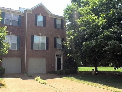 648 Huffine Manor Cir
