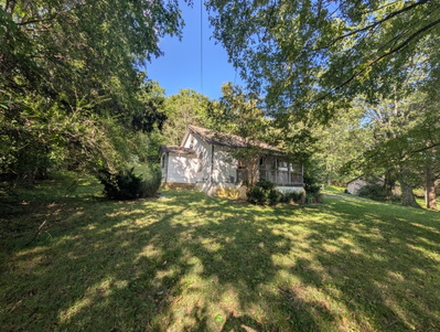 1551 Springfield Hwy
