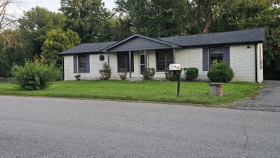 3227 Cloverwood Dr