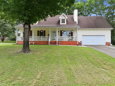 632 Glencoe Ct