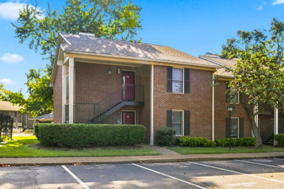 312 Westfield Dr