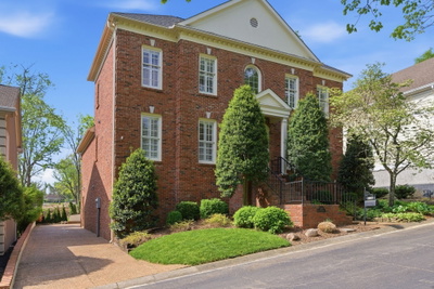 236 Burlington Pl