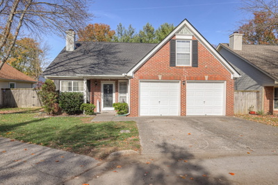 418 Newbary Ct