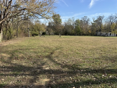 709 Zieglers Fort Rd