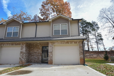 135 Country Lane