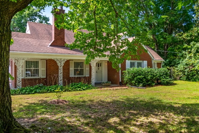 717 Currey Rd