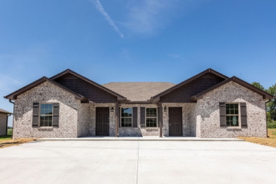 215 Kerr Way