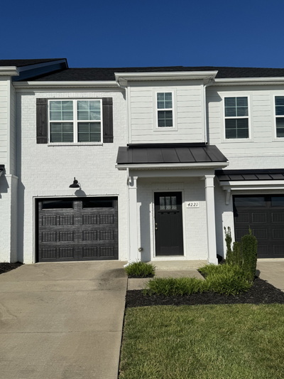 4221 Sarazen Ln
