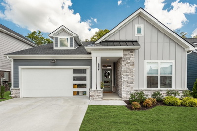 2128 Mackinac Bnd