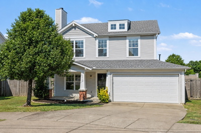 3933 Bridgeview Ln