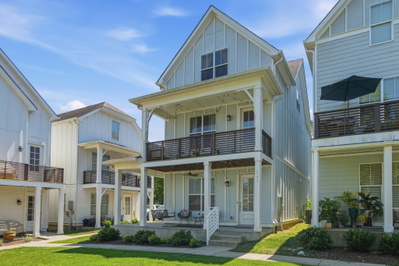 737 Cottage Park Dr