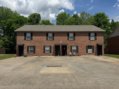 111 Hickory Trace