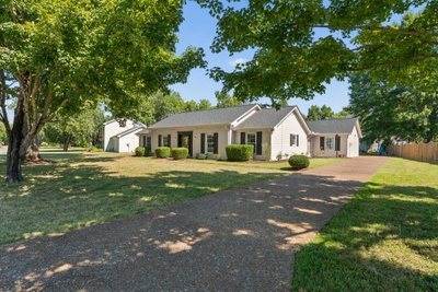 1006 Boxwood Dr