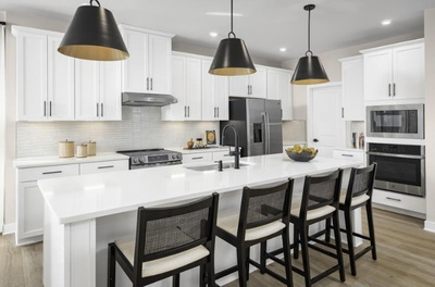 2739 Thoroughbred Way