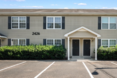 2426 Willowbrook Dr