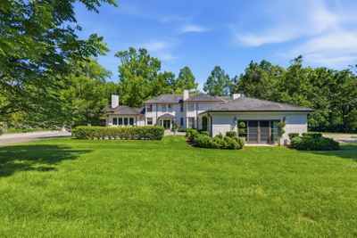 200 Brook Hollow Rd
