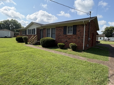 2235 N Ranch Rd, NE
