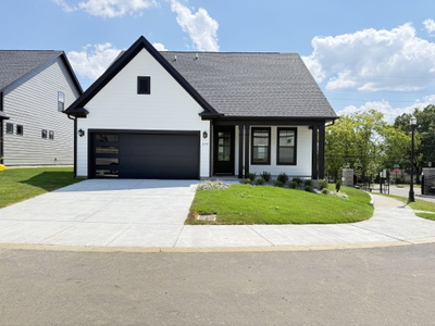 Exterior view of 600 Gustaf Dr in Whites Creek, TN