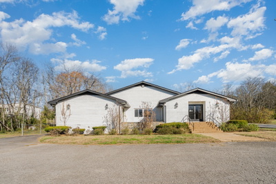 2597 Whites Creek Pike