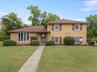 650 Vanderhorst Dr