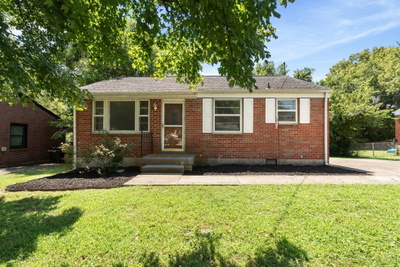 2939 Lakeland Dr