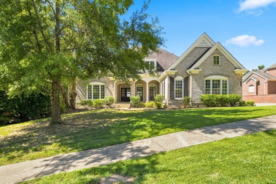 315 Hamlets End Way