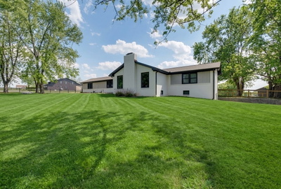 1071 Connie Dr