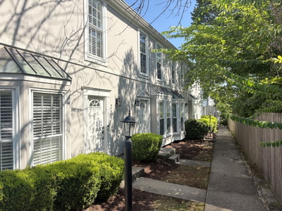 132 Acklen Park Dr